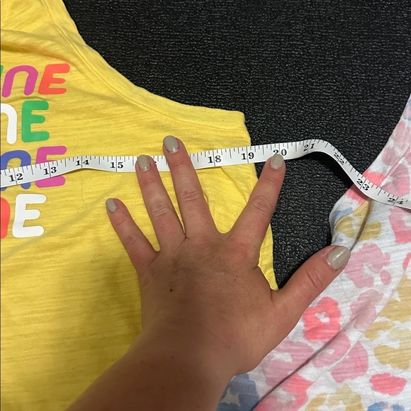 Secret treasures two pajamas Tank Tops size medium - Picture 6 of 7